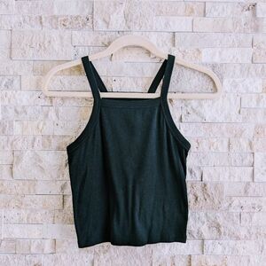 **LAST CALL** No Boundaries tank top S